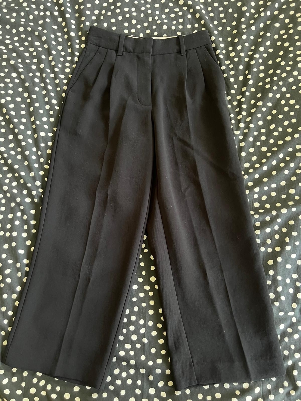 Wilfred Black Cropped-Leg Tailored Dress Pants